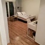 Haas Stojanova With Parking 아파트 *
